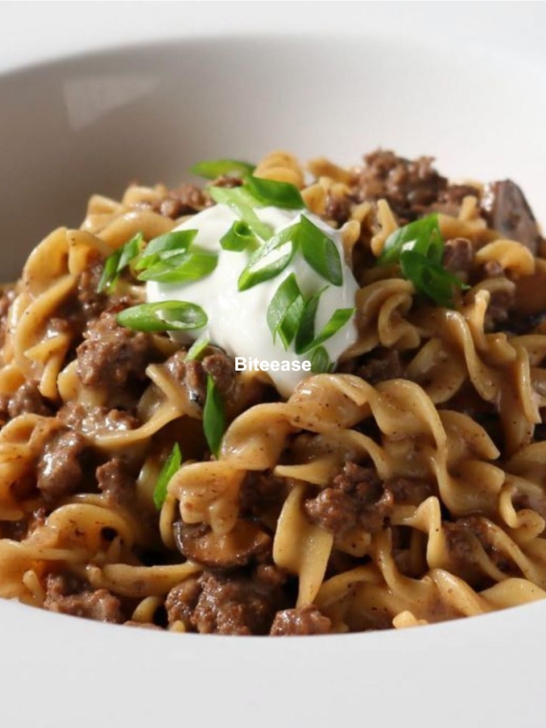 Ground Beef Stroganoff Noodles – Creamy One-Pan Comfort Food Ready in 40 Minutes