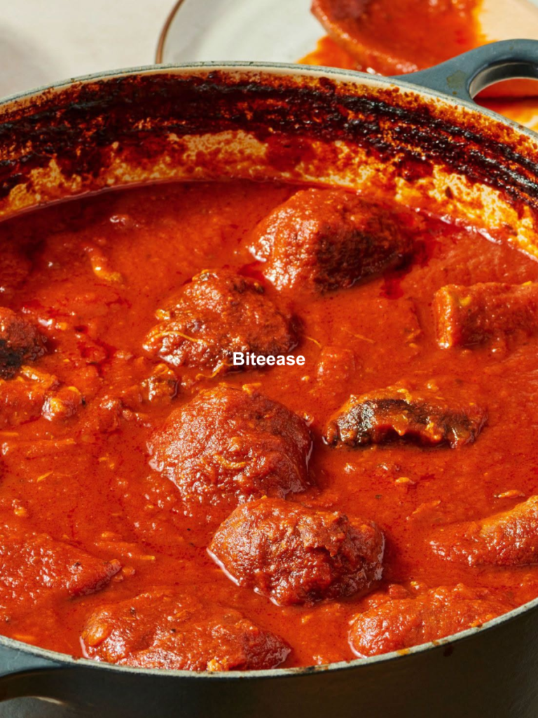 Italian Sunday Sauce – Rich, Slow-Simmered Family Pasta Sauce